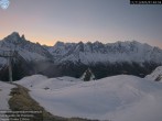 Archived image Webcam La Flégère: Index chair lift 06:00