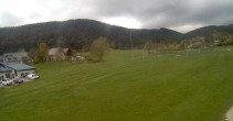 Archived image Webcam Autrans village: parking place 13:00