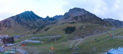 Archiv Foto Webcam Grand Tourmalet - Sesselbahn Bearnais 17:00