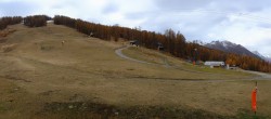 Archived image Webcam Serre Ratier Panoramic view 13:00