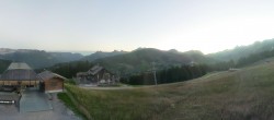 Archived image Webcam Shaper Snowpark of La Clusaz 05:00
