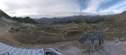 Archiv Foto Webcam Les Arcs - Bergstation Sessellift Arcabulle 17:00