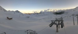Archived image Webcam Les Arcs - top station chairlift Arcabulle 07:00