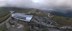 Archiv Foto Webcam Peisey Vallandry - Bergstation Sessellift Arpette 05:00