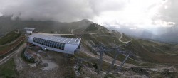 Archiv Foto Webcam Peisey Vallandry - Bergstation Sessellift Arpette 17:00