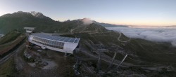 Archiv Foto Webcam Peisey Vallandry - Bergstation Sessellift Arpette 06:00