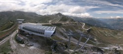 Archiv Foto Webcam Peisey Vallandry - Bergstation Sessellift Arpette 11:00