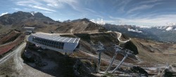 Archiv Foto Webcam Peisey Vallandry - Bergstation Sessellift Arpette 11:00