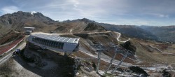 Archived image Webcam Peisey Vallandry - chairlift Arpette 13:00