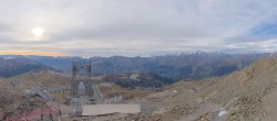 Archiv Foto Webcam Peisey Vallandry - Bergstation Gondel L`Aiguille Rouge 17:00