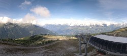 Archiv Foto Webcam Peisey Vallandry - Bergstation Sessellift Grizzly 09:00