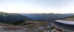 Archived image Webcam Peisey Vallandry - Top station of chairlift Grizzly 05:00