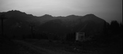 Archived image Webcam Lake Louise: Panorama Ptarmigan 02:00