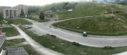 Archived image Webcam Saint Francois Longchamp: View Base Area 06:00