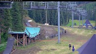 Archived image Webcam Silver Queen Slope and chair lift 08:00