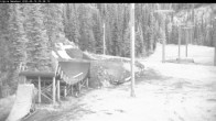 Archived image Webcam Silver Queen Slope and chair lift 04:00