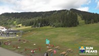 Archived image Webcam Village Day Lodge - Sun Peaks 10:00