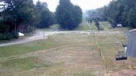Archived image Webcam Mont Sutton: base area 11:00