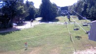 Archived image Webcam Mont Sutton: base area 11:00