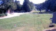 Archived image Webcam Mont Sutton: base area 15:00