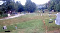 Archived image Webcam Mont Sutton: base area 05:00