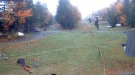 Archived image Webcam Mont Sutton: base area 09:00