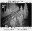 Archiv Foto Webcam Willamette Pass: Blick auf die Strasse 00:00