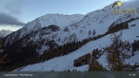 Archived image Webcam Courmayeur - Pra Neyron Chair Lift 02:00