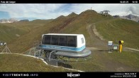Archived image Webcam Top Station Pala del Geiger 13:00