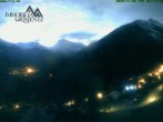 Archiv Foto Webcam Grimentz: Blick auf das Tal 05:00