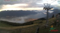 Archiv Foto Webcam Cardada Cimetta: Sesselbahn 06:00