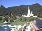 Archived image Webcam Kreuth - Church St. Leonhard 09:00