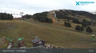 Archived image Webcam Grandvalira Ski Resort: Pi de Migdia 09:00