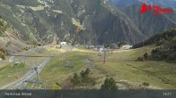 Archived image Webcam Vallnord: Chairlift Les Fonts 12:00