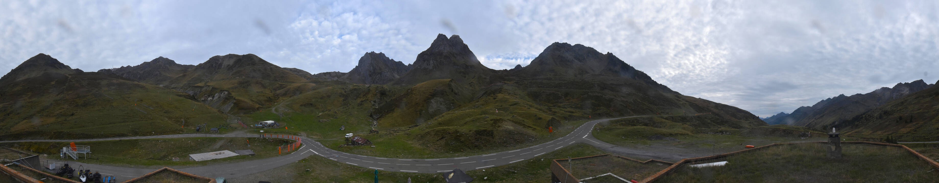 Grand Tourmalet (Frankreich) - Blick auf Sessellift Tourmalet