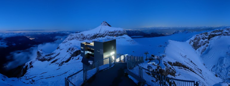 Peak Walk Hängebrücke Glacier 3000