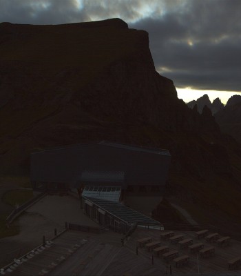Top station Porta Vescovo Arabba